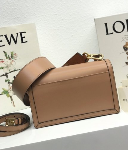 202106SS新作 LOEWE ロエベ レディース ショルダーバッグスーパーコピー