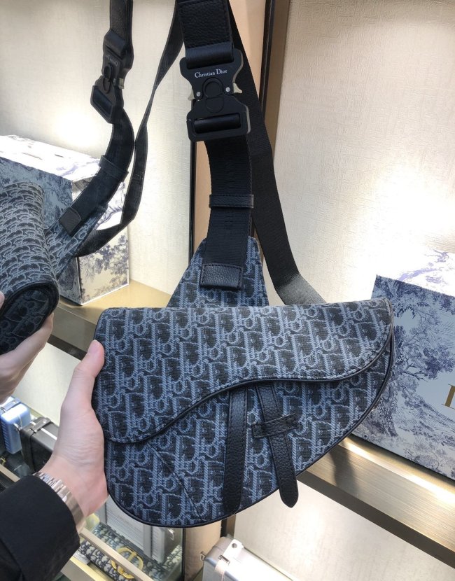 2020SS新作 Dior ディオール メンズ ショルダーバック スーパーコピー