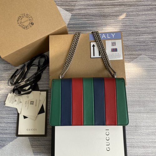 2021SS新作Gucci グッチ レディースショルダーバッグスーパーコピー