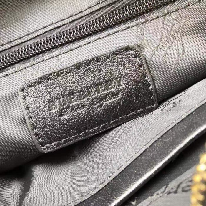 202105SS新作 Burberry バーバリー メンズ ショルダーバック スーパーコピー