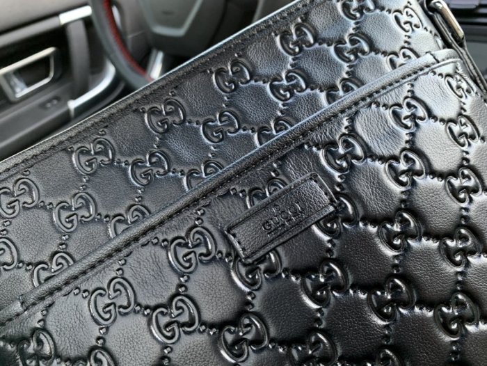 2021SS新作 Gucci グッチ メンズ ショルダーバックスーパーコピー