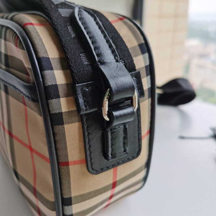 202103SS新作 Burberry バーバリー メンズ ショルダーバック スーパーコピー