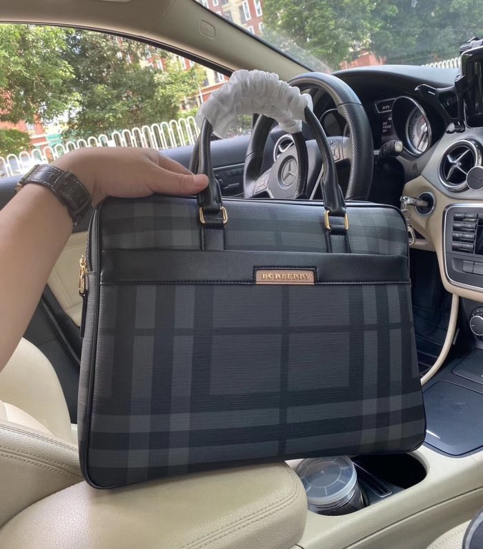 2020SS新作 Burberry バーバリー メンズ ハンドバックスーパーコピー
