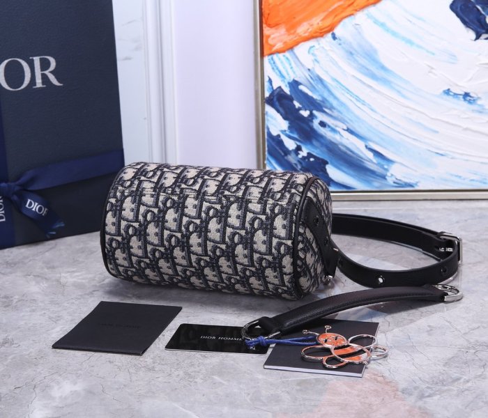 202103SS新作 Dior ディオール メンズ ショルダーバックスーパーコピー