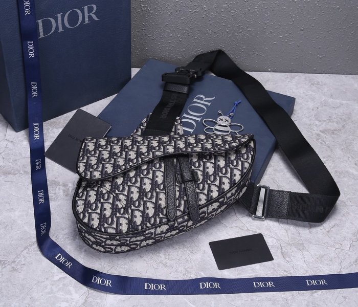 2020SS新作 Dior ディオール メンズ ショルダーバック スーパーコピー