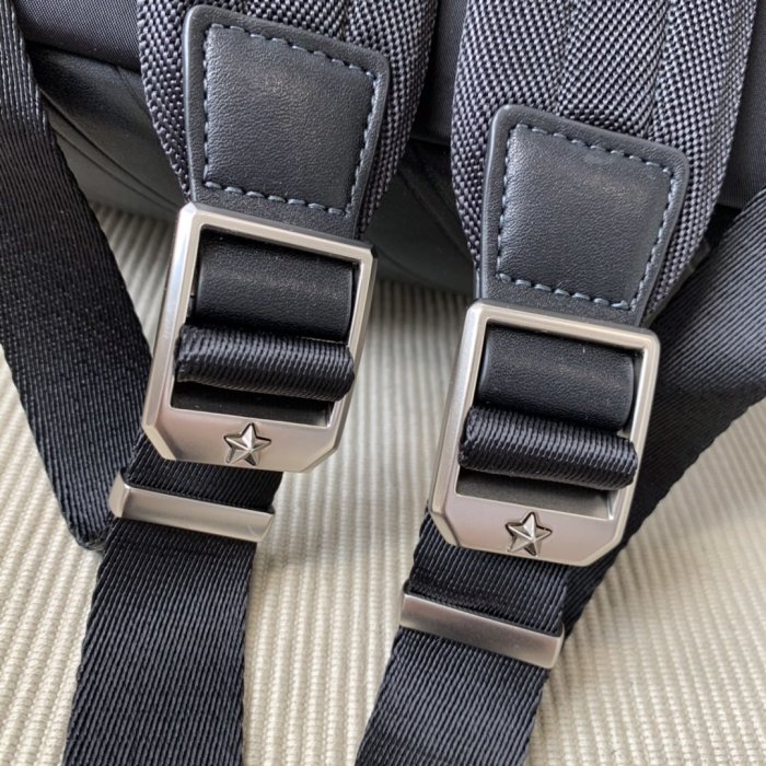 2020SS新作 FENDI フェンディ リュックバック スーパーコピー