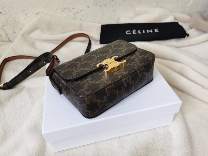 2020SS新作 Celine セリーヌ レディース ショルダーバック スーパーコピー