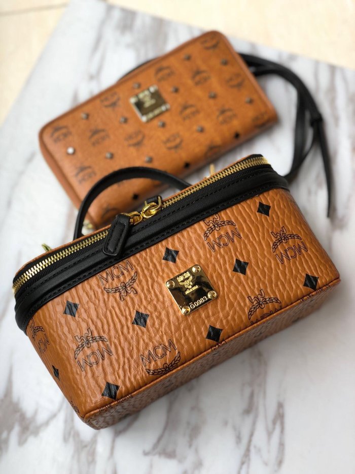 2021SS新作 MCM エムシーエム レディース ショルダーバッグ スーパーコピー