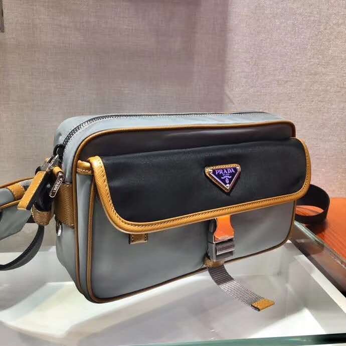 2021SS新作 メンズ Prada プラダショルダーバッグスーパーコピー