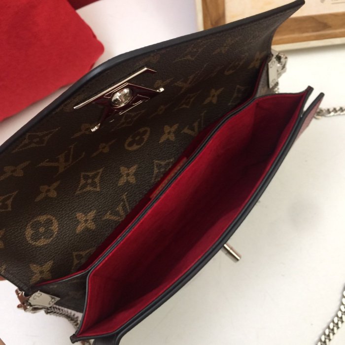 2021SS新作 Prada プラダ レディース ショルダーバックスーパーコピー