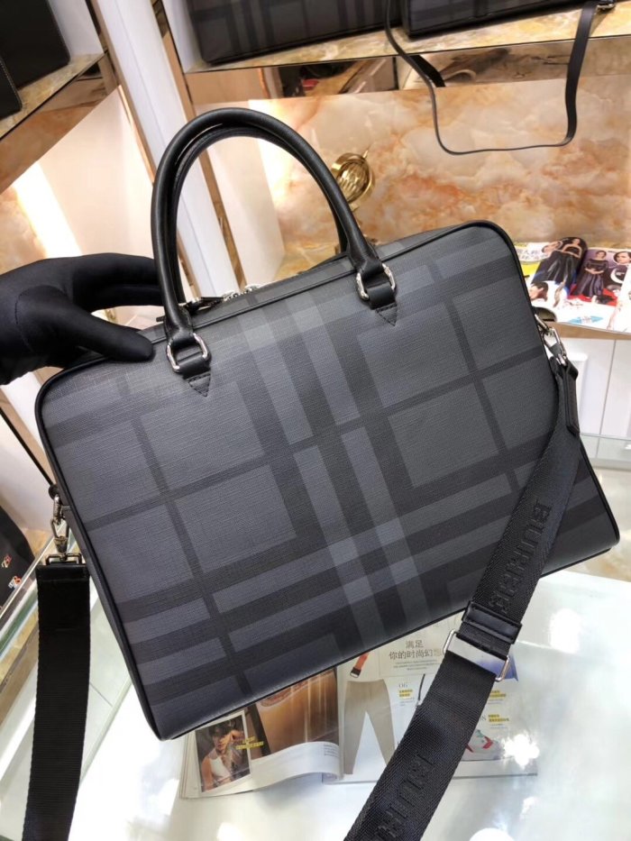 2020SS新作 Burberry バーバリー メンズ ハンドバックスーパーコピー