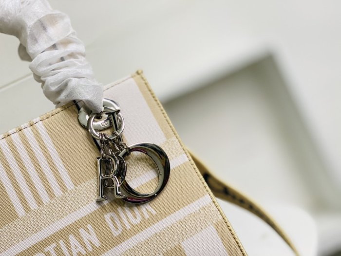 2021SS新作 Dior ディオールレディースショルダーバック スーパーコピー