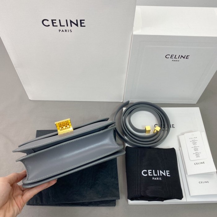 2021SS新作 Celine セリーヌ レディースショルダーバッグスーパーコピー