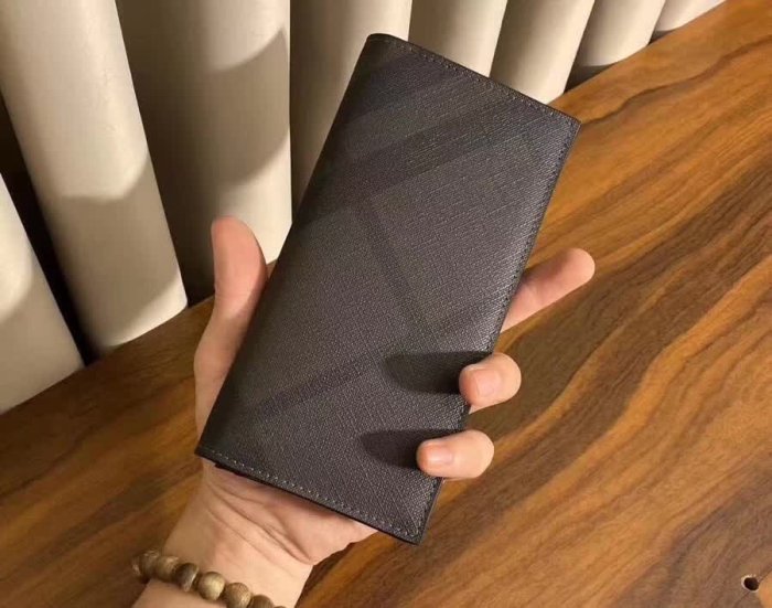 2020SSバーバリーBurberry新作通販 長財布 スーパーコピー