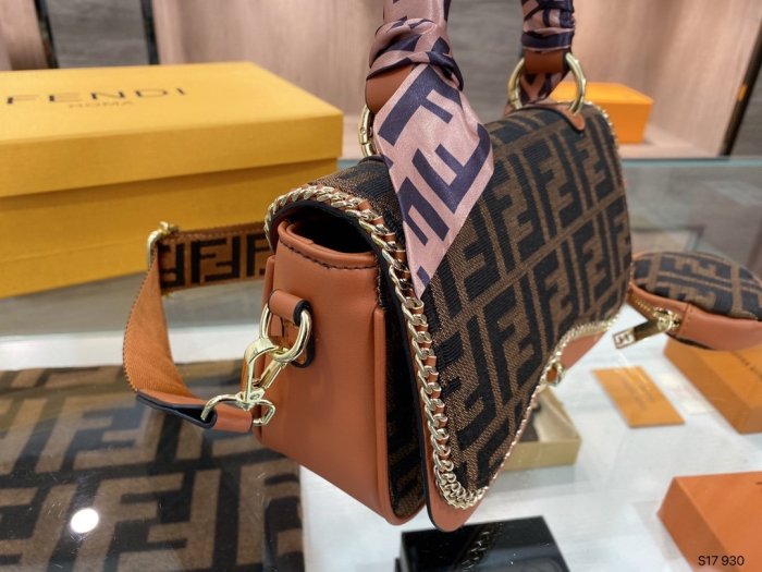 202103SS新作 FENDI フェンディ レディースショルダーバックスーパーコピー