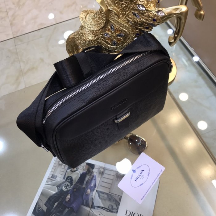 202105SS新作 Prada プラダ メンズ ショルダーバックスーパーコピー