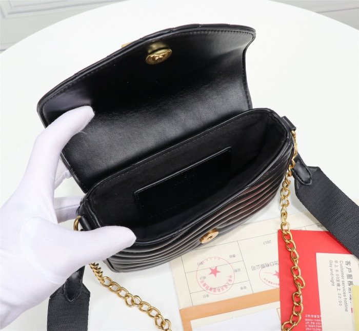 202105SS新作 Louis Vuitton ルイヴィトン レディース ショルダーバック スーパーコピー
