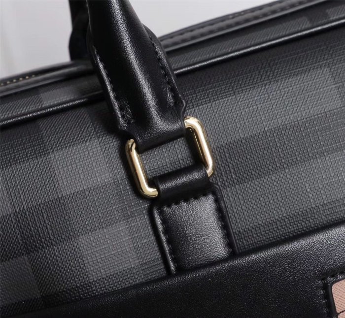 2021SS新作 Burberry バーバリー メンズ ハンドバックスーパーコピー