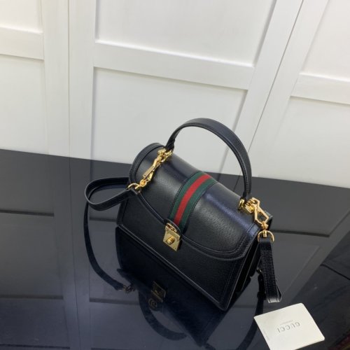 202103SS新作Gucci グッチ レディースショルダーバッグスーパーコピー