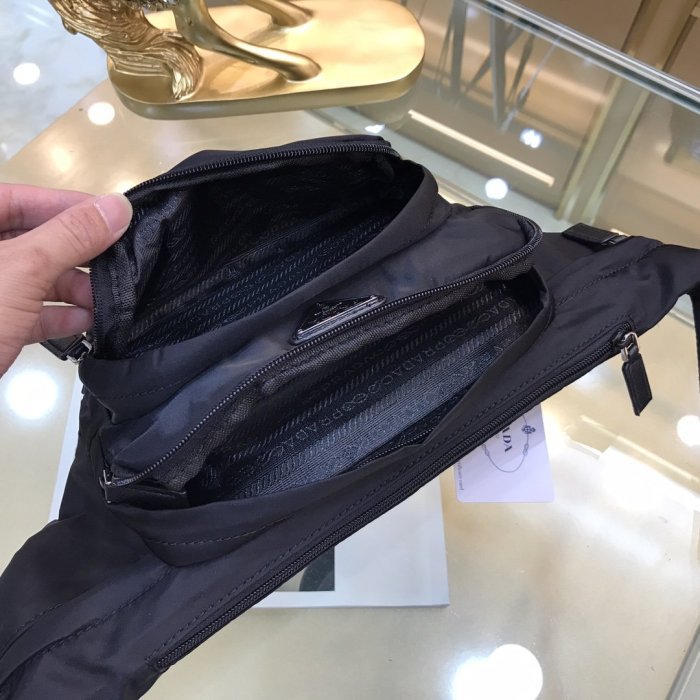 202103SS新作 メンズ Prada プラダ ショルダーバックスーパーコピー