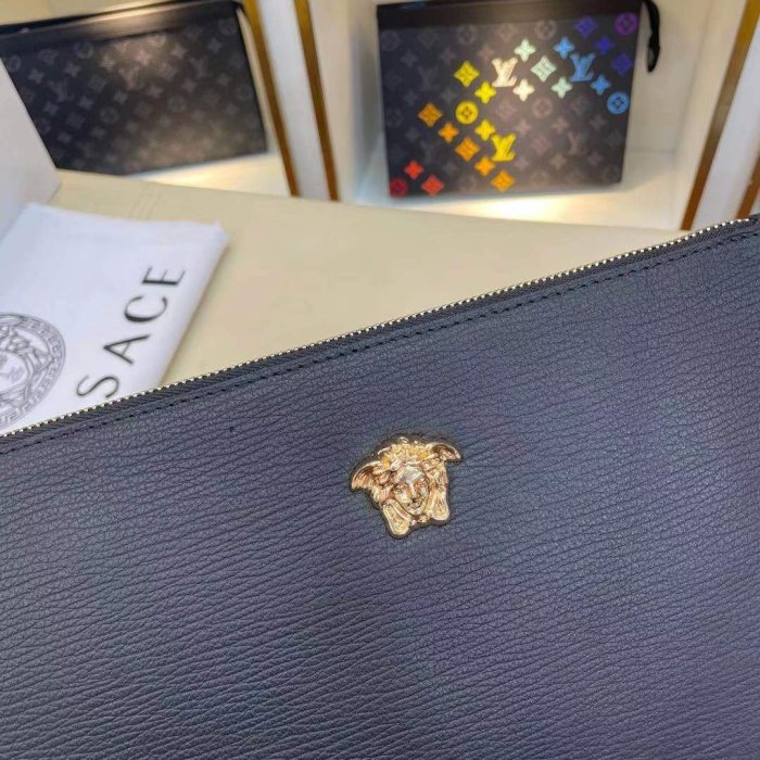 202106SS新作 Versace ヴェルサーチェ メンズ ハンドバック スーパーコピー