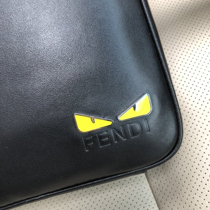 2020SS新作 FENDI フェンディ ショルダーバック スーパーコピー