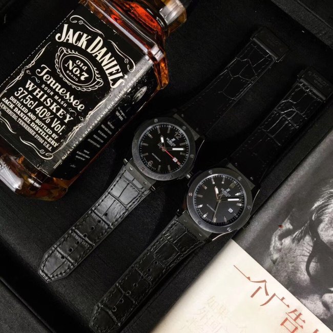2020SS新作HUBLOT ウブロメンズ時計 スーパーコピー 2色