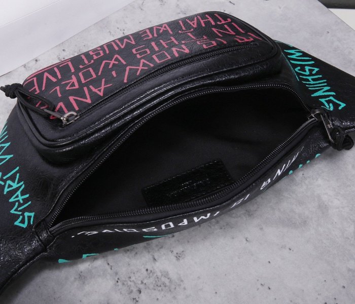 2020SS新作 Balenciaga バレンシアガ メンズ ショルダーバック スーパーコピー