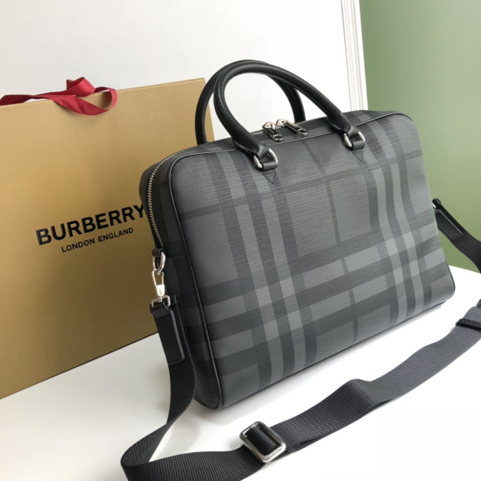 2020SS新作 Burberry バーバリー メンズ ハンドバックスーパーコピー