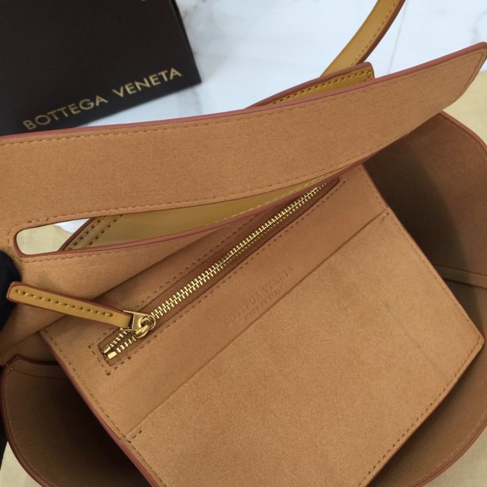 2021SS新作 Bottega Veneta ボッテガヴェネタ ハンドバック スーパーコピー