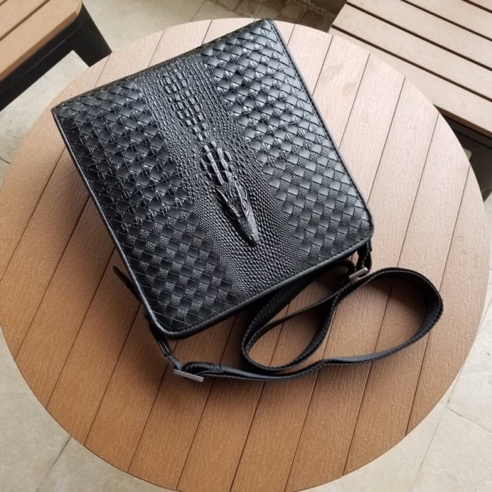 2020SS新作 Bottega Veneta ボッテガヴェネタ ショルダーバック スーパーコピー