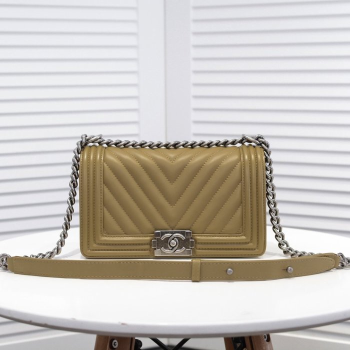 2021SS新作 シャネル Chanel ショルダーバック スーパーコピー
