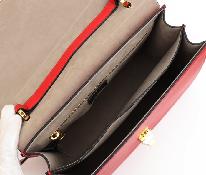 202103SS新作 FENDI フェンディ レディースショルダーバックスーパーコピー