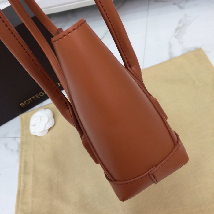 2021SS新作 Bottega Veneta ボッテガヴェネタ ハンドバック スーパーコピー