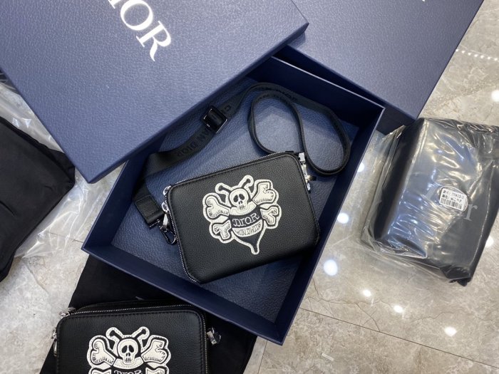202103SS新作 Dior ディオール メンズ ショルダーバックスーパーコピー