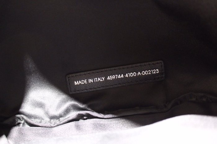 2020SS新作 Balenciaga バレンシアガ メンズ ショルダーバックスーパーコピー