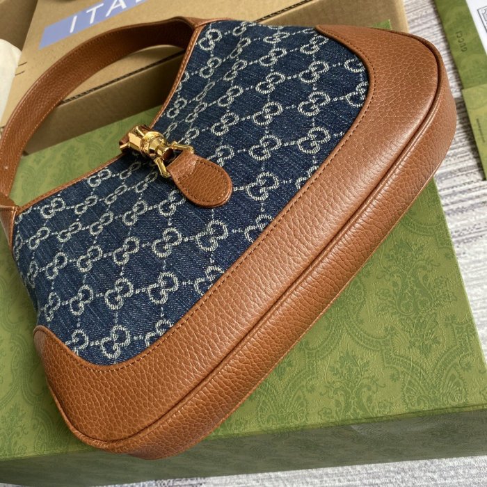 202103SS新作Gucci グッチ レディースショルダーバッグスーパーコピー