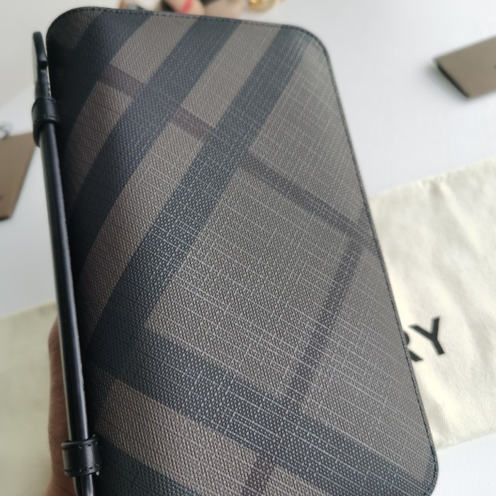2021SS新作 Burberry バーバリー メンズ ハンドバックスーパーコピー