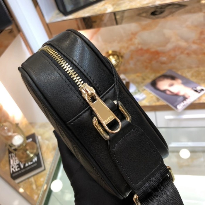2021SS新作 Gucci グッチ メンズ ショルダーバックスーパーコピー
