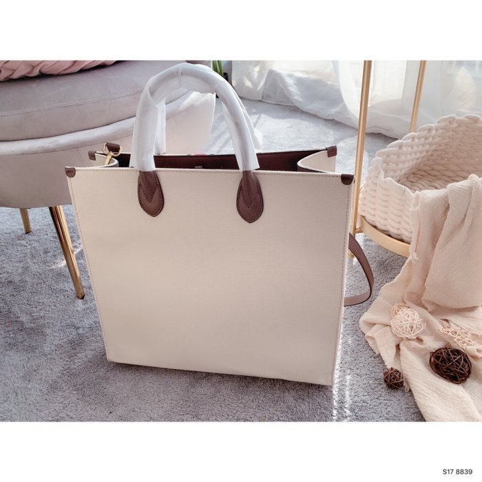 2021SS新作Gucci グッチ レディースショルダーバッグスーパーコピー
