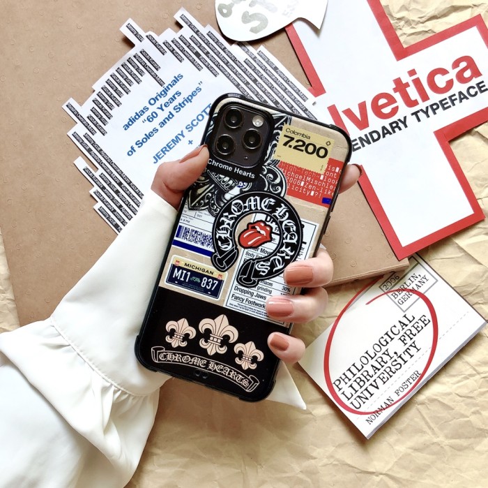クロムハーツ/Chrome hearts ケース最新全機種11 Pro/11/Xs Max/Xr/XS/iPhone7/7P/8/8P/ 2色