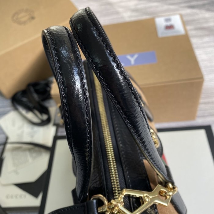 2021SS新作Gucci グッチ レディースショルダーバッグスーパーコピー
