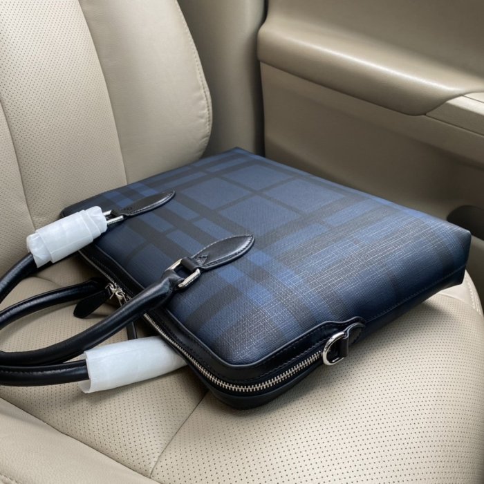 2021SS新作 Burberry バーバリー メンズ ハンドバックスーパーコピー