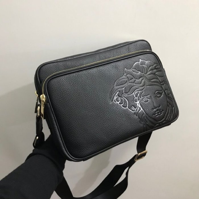 202106SS新作 Versace ヴェルサーチェ メンズ ショルダーバッグ スーパーコピー