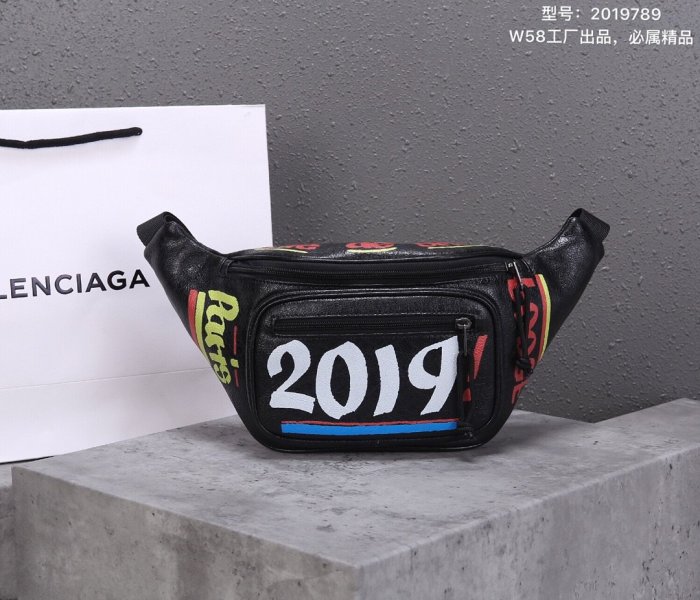 2020SS新作 Balenciaga バレンシアガ メンズ ショルダーバック スーパーコピー