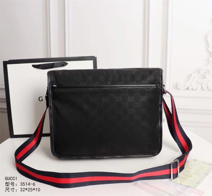 2020SS新作 Gucci グッチ メンズ ショルダーバックスーパーコピー