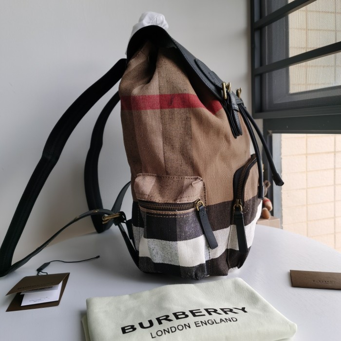 202103SS新作 Burberry バーバリー メンズリュックバックスーパーコピー