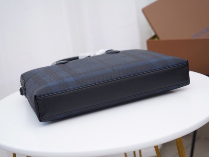 2021SS新作 Burberry バーバリー メンズ ハンドバックスーパーコピー