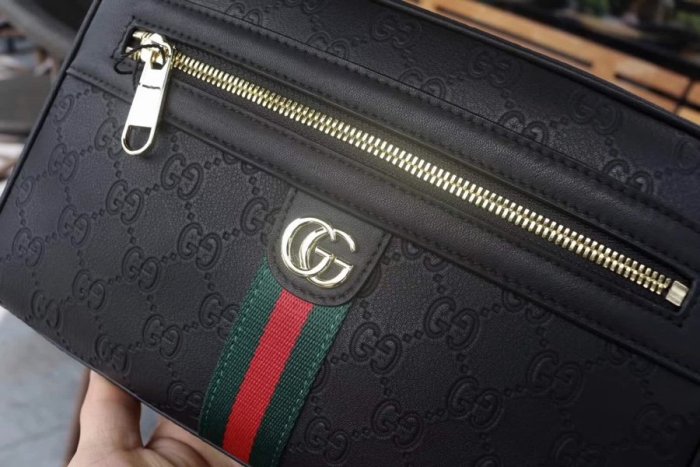 2020SS新作 Gucci グッチ メンズ ショルダーバックスーパーコピー