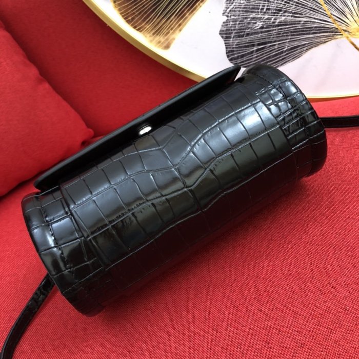 2021SS新作 Balenciaga バレンシアガ レディース ショルダーバックスーパーコピー